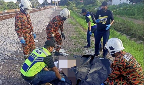 Maut Dilanggar Kereta Api Mykmu Net