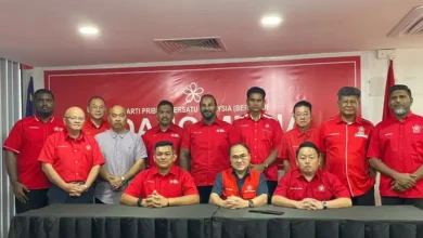 Let us vote for Bersatu’s top 5, says non-Bumi wing