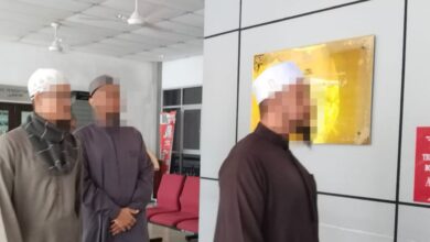 Pertuduhan tiga anak lelaki Abuya ditangguh