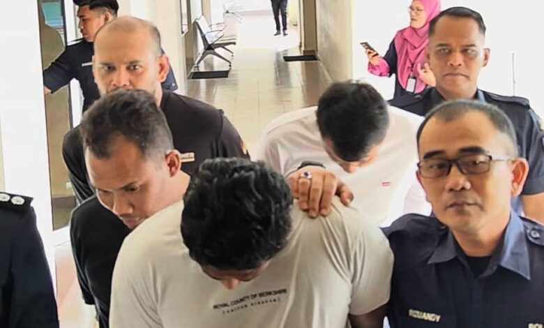 Samun jongkong emas RM5.9 juta: Empat lelaki didakwa