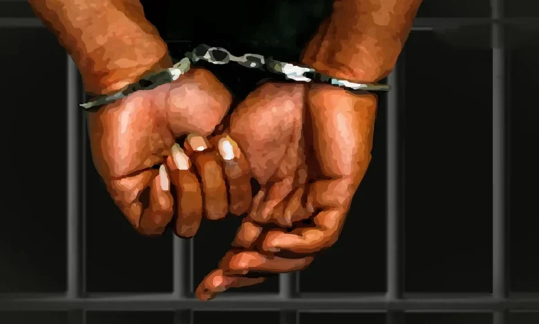 Tak sempat melaram sudah dicekup