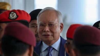 1MDB: Najib diarah bela diri 4 pertuduhan salah guna kedudukan untuk suapan