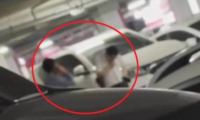Pemilik Mercedes enggan bayar pemandu gantian kerana bau badan