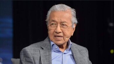 UMNO nak melingkup pun ,itu urusan umno, Mahathir tidak perlu menyibuk