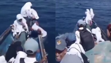 Pelajar terjatuh di tengah laut ketika pulang dari sekolah