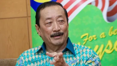 Vincent Tan tears into Muhyiddin govt for pushing single 5G network