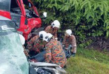 Dua wanita maut kereta bertembung lori