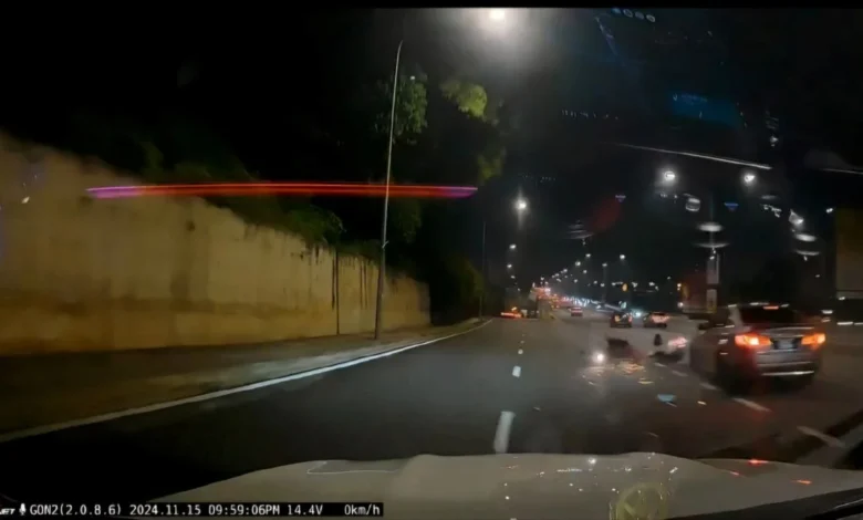 Motosikal ditunggangi 3 beranak dirempuh, anak 7 tahun maut