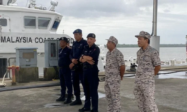 Lima mangsa bot karam ditemukan selamat, seorang masih hilang