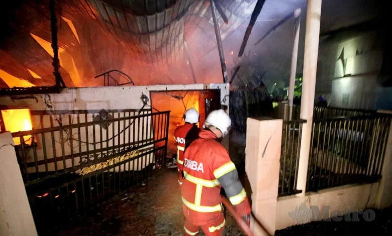 4 rumah terbakar, lebih 20 penghuni terjejas