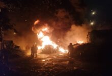 Pusat pengumpulan barang lusuh di Sungai Besi musnah terbakar