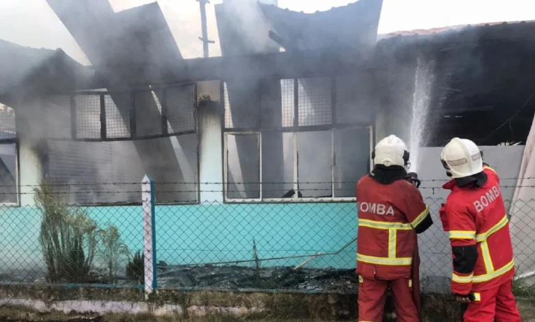 PdP bertukar cemas, sekolah terbakar
