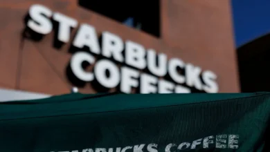 Starbucks akan berhentikan 1,100 pekerja