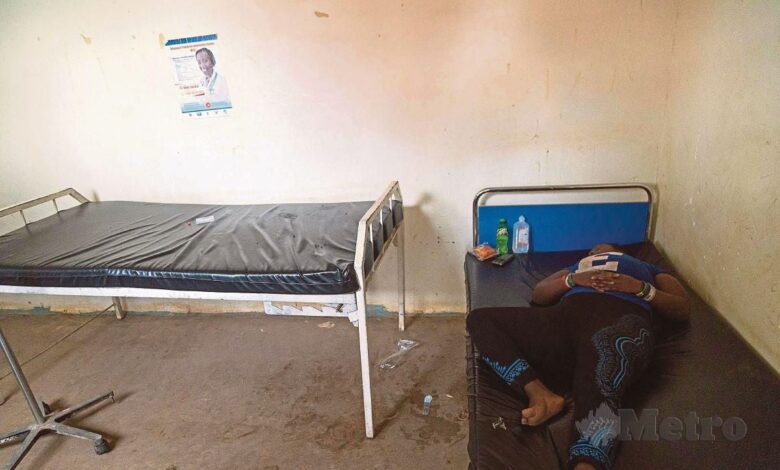 Uganda discaj dua pesakit Ebola, mulakan kira detik 42 hari untuk isytihar wabak berakhir