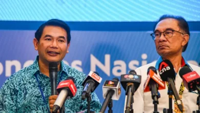 Anwar wants Rafizi retained as PKR deputy president