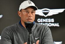Woods masih berduka