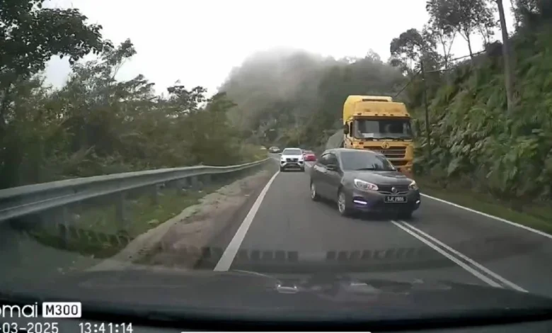 Memotong di garisan berkembar, 3 pemandu serah diri