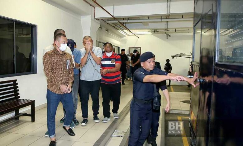 Mengaku bantu 'Geng Upik', enam individu dipenjara tiga tahun