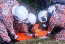 `Bang, sebut Allah. Abang kuat bang, Laililahaillah'