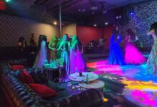 Pusat hiburan ala Bollywood di kompleks beli belah usang diserbu