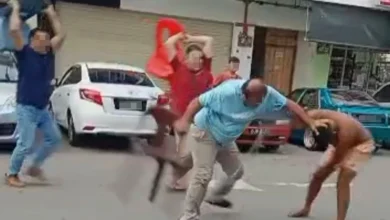 Gara-gara tersalah panggil nama tauke restoran dengan nada kasar