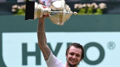 Bublik benam Medvedev, julang gelaran Halle