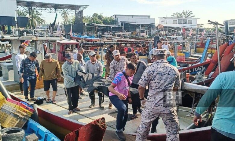 'Saya nampak tekong kibas api di badannya dan terus terjun laut, tetapi hilang...'