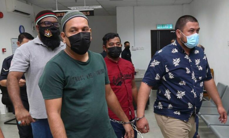 Empat pengamal perubatan tradisional dipenjara 3 tahun pukul pensyarah hingga buta