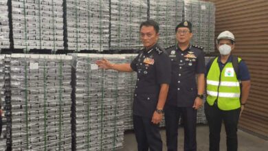 Kilang e-waste haram diserbu, 300 tan jongkong aluminium bernilai RM2.1 juta dirampas