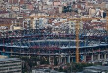 Barca tunda kembali kepulangan ke Camp Nou