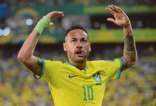 Gara-gara curi bola tandatangan Neymar, lelaki dipenjara 17 tahun