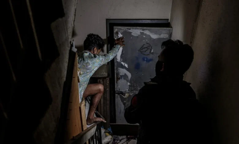 Imigresen tumpas aktiviti pengurup wang didalangi warga asing