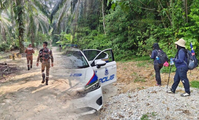 Bomba selamatkan 2 wanita tersesat daki Bukit Broga