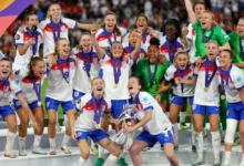 England lakar sejarah pertahan kejuaraan Euro