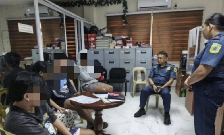 Polis lepaskan tembakan, ugut pelanggan