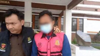 Setiausaha seleweng dana kerajaan main judi online