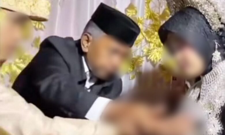 Pengantin pegang dada isteri selepas akad nikah