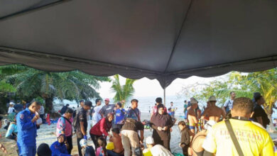 Children stung by jellyfish during open water race in Lumut