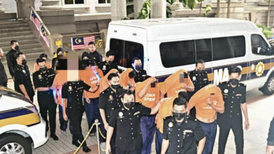 Senior Armed Forces officers among 10 remanded by MACC in smuggling probe