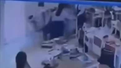 Pelajar serang guru, berang gagal dapat markah penuh