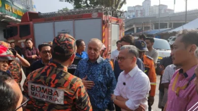 14 rumah setinggan, 4 kedai di Pantai Dalam musnah dalam kebakaran