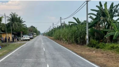 Ajal pelajar dalam perjalanan ke masjid
