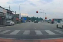 Calon SPM maut, motosikal dirempuh kereta disyaki langgar lampu isyarat merah