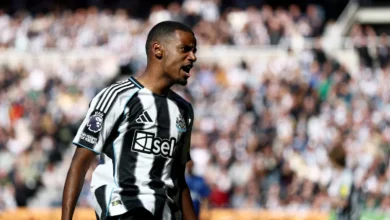 Isak dakwa Newcastle mungkir janji, keliru penyokong
