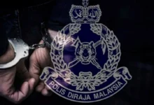 Anak bekas PM ditahan, polis jumpa dadah dalam kereta