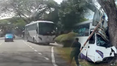 Seorang guru, 3 murid cedera bas dinaiki langgar pokok di UPM