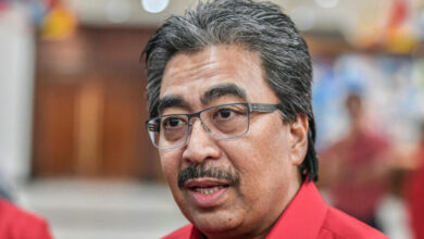 Johari Abdul Ghani to take charge of Kampung Sungai Baru eviction clash that wounded senior KL cop