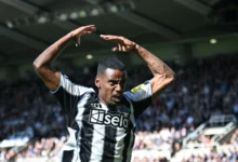 Isak sudah tiba di Liverpool