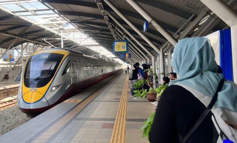 Perkhidmatan KTM Komuter, ETS terjejas ekoran hujan lebat, angin kencang