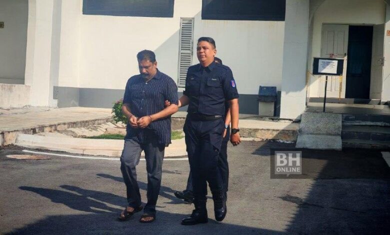 Kontraktor didakwa lepaskan tembakan ke udara